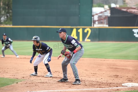 Los pitcheres abridores lucieron en plan grande al llevar el juego en blanco por espacio de cuatro entradas completas.