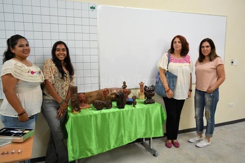 01102017 Alejandro Valerio, Edson García, Isabel Méndez, Daniel Ornelas e Iris Mijares.