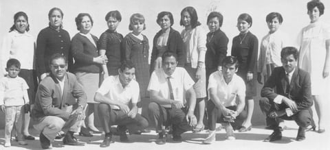 01102017 La autÃ©ntica Familia DÃ­az de LeÃ³n, pioneras de estos dulces que llegaron de Aguascalientes y comenzaron a venderlos casa por casa y fueron como se hicieron famosas hace alrededor de 80 aÃ±os y hasta la fecha se sigue vendiendo.