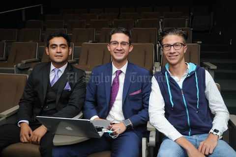 07102017 César, Rocío y Abraham.