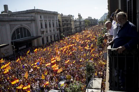 Las calles se llenaron con manifestantes.