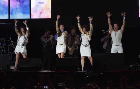 Timbiriche se hizo presente.