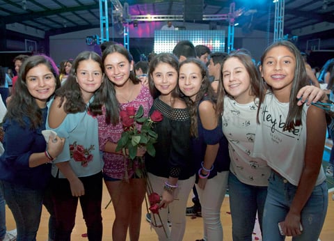 08102017 GRATOS MOMENTOS.  Ana Pao, Ángela, Valeria, Camila, Ana, Isabela y Alexa.