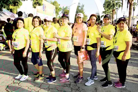 11102017 Rosario, Martha, Ana, Naty, Graciela, Lety, Paty y Carmen.