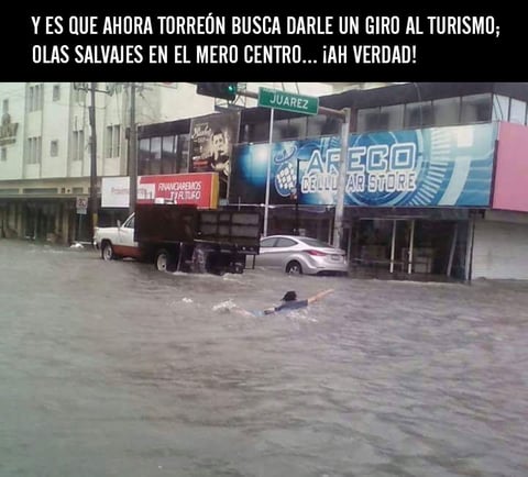 Del caos a las risas por inundaciones en Torreón
