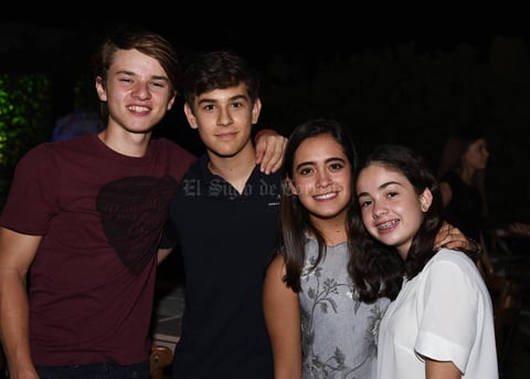Gabriel, Eduardo, Luisa y Anya