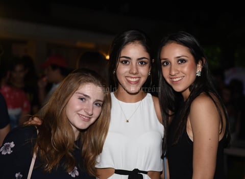 Margarita, María Mónica y Maryfer