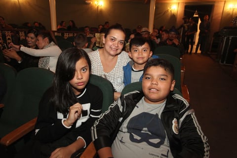 Familia Reyes Porras.