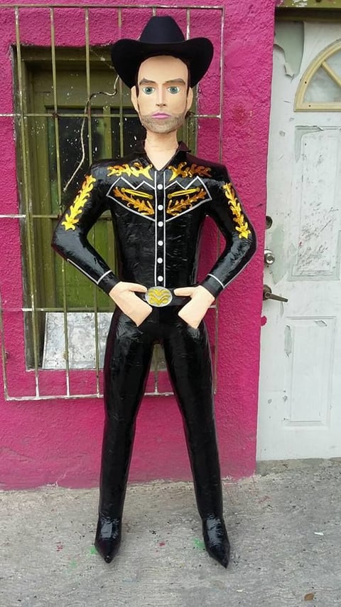 Rafael Amaya en su personaje de "El señor de los Cielos".