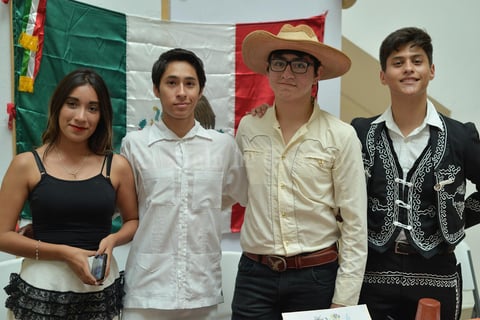 16102017 Betsabé, Hugo, Mauro e Iván.