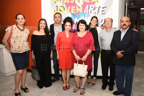 15102017 EN RECIENTE EVENTO.  Patricia, Olivia, Guayo, Sabrina, Gretel, Gaby, Juan Noé y Arturo.
