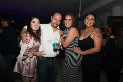 Reviven 'Décadas' en el Club Campestre de Durango