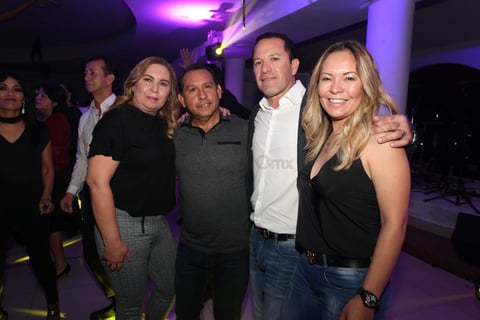 Reviven 'Décadas' en el Club Campestre de Durango