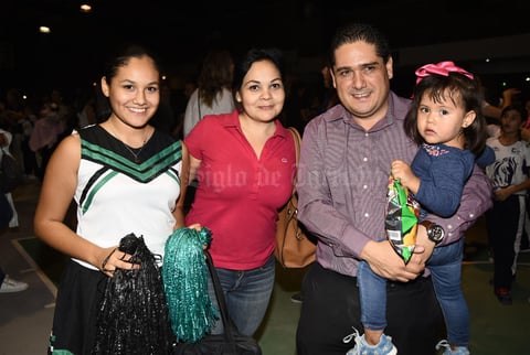 24102017 Ana Sofía, Sofía, Miguel y Olivia.