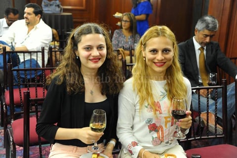 24102017 Lidia y Cecilia.