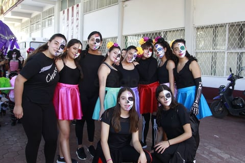 Catrina's Fest del Colegio Americano