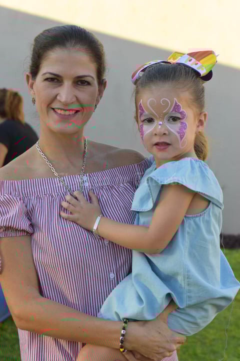 Claudia y Margot.