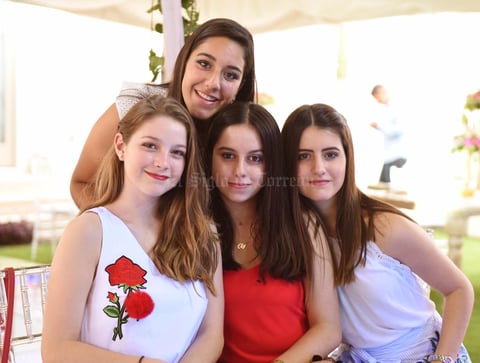 Sofía, Olivia, Barbara y Ana Lety.