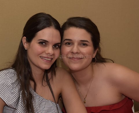 Alejandra y Giovanna.