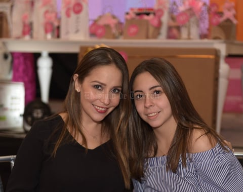Claudia y Ana Sofía.