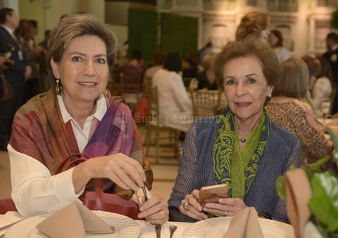 Noely y Mirita.