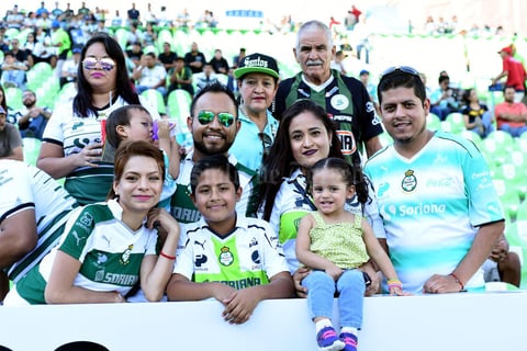 30102017 EN EL FUT.  Familias García Valero, Leal López y Hernández García.