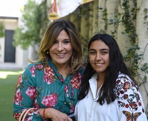 01112017 Daniela y Lupita.