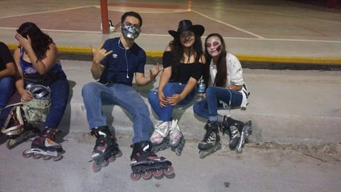 Tuvieron como descanso una plaza cercana al recorrido establecido.