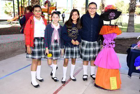 02112017 Ximena, Mariana, Emma y Ana Paola.