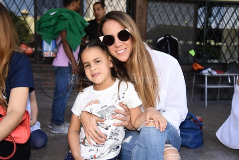 03112017 Mariana de Cervelló y Luciana.