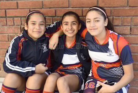 04112017 Erika, Mariana y Miranda.