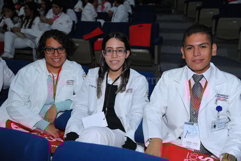04112017 Deyna, Vivian y Arturo.