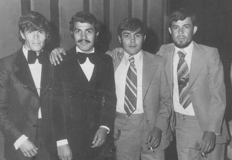 29102017 Graduación: Ing. Rosendo Ramí­rez con sus hermanos, Jaime, Sergio (f) y José Luis, en 1977.