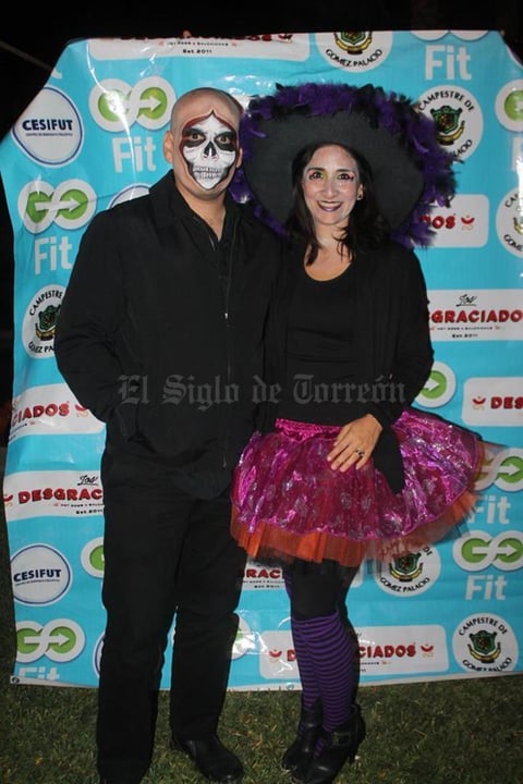 06112017 EN PAREJA.  Javier Fernández y Lore López Amor.