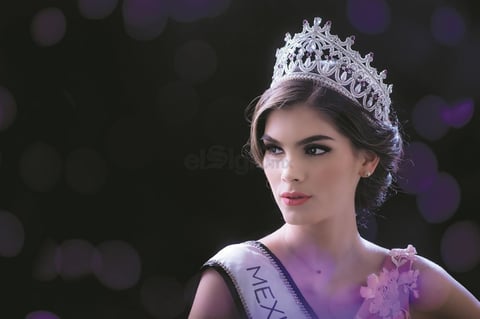 La reina de belleza, estudia el primer semestre de Medicina, aunque de momento hará una pausa para dedicarse de lleno a su preparación.