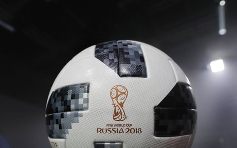 'Telstar 18'  será la reinvención de un modelo clásico, que evoca el utilizado en la Copa del Mundo de México '70 y que tiene un diseño novedoso con la tecnología más puntera.