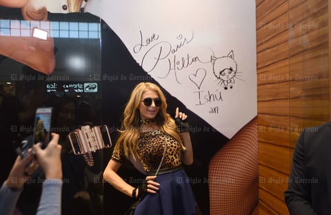 Una vez más, Paris Hilton alborotó la Comarca Lagunera.