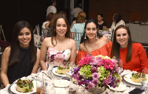 Lorena, Lucía, Maleny y Alina