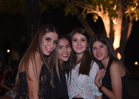 Mariana, Maryfer, Andrea y Alejandra