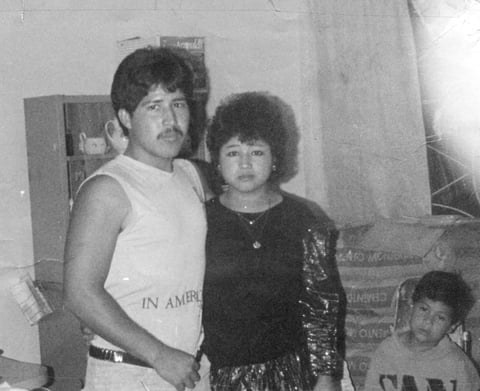 12112017 Ma. de Jesús Gámez López y José Alfredo Soto Puentes contrajeron matrimonio el 9 de noviembre de 1997.