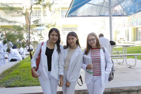 Melissa, Samantha y Angélica.