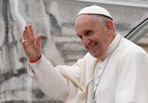 La edición especial fabricada para la labor benéfica papal podría alcanzar una cifra mucho más alta en la subasta.