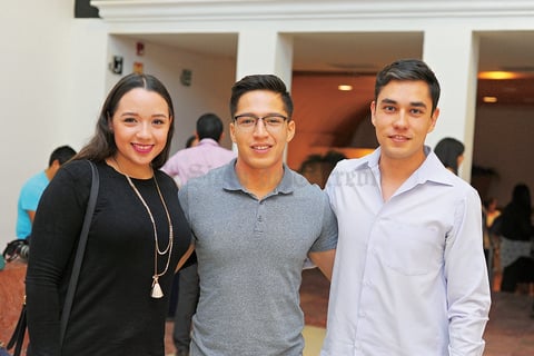 18112017 Nataly, Juan y Alonso.