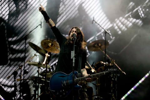 La banda estadunidense Foo Fighters desató la euforia de los 85 mil asistentes al Festival Corona Capital.