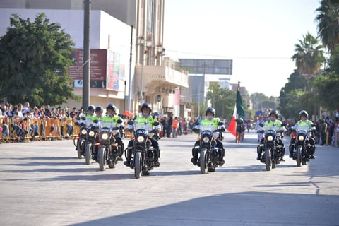 El desfile contó con la participación de mil personas más en relación al año pasado.