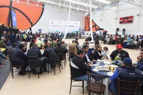 Los mejores deportistas y entrenadores de Durango son reconocidos por el Premio Estatal del Deporte.