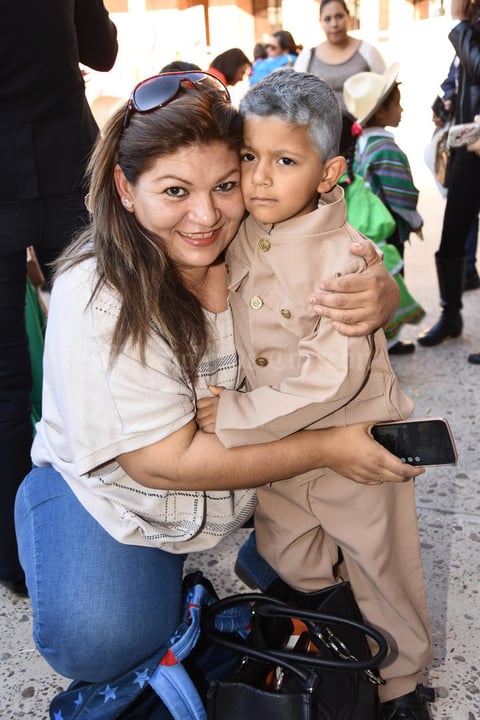 20112017 Karina y Joshua Isai.