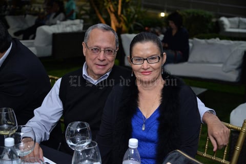 19112017 Marco Aurelio y Raquel.