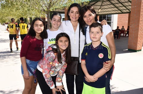 23112017 Dany, Paty, Naty, Lalo, Marcela y Paty.