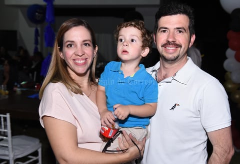 Adriana, Hugo y Darío